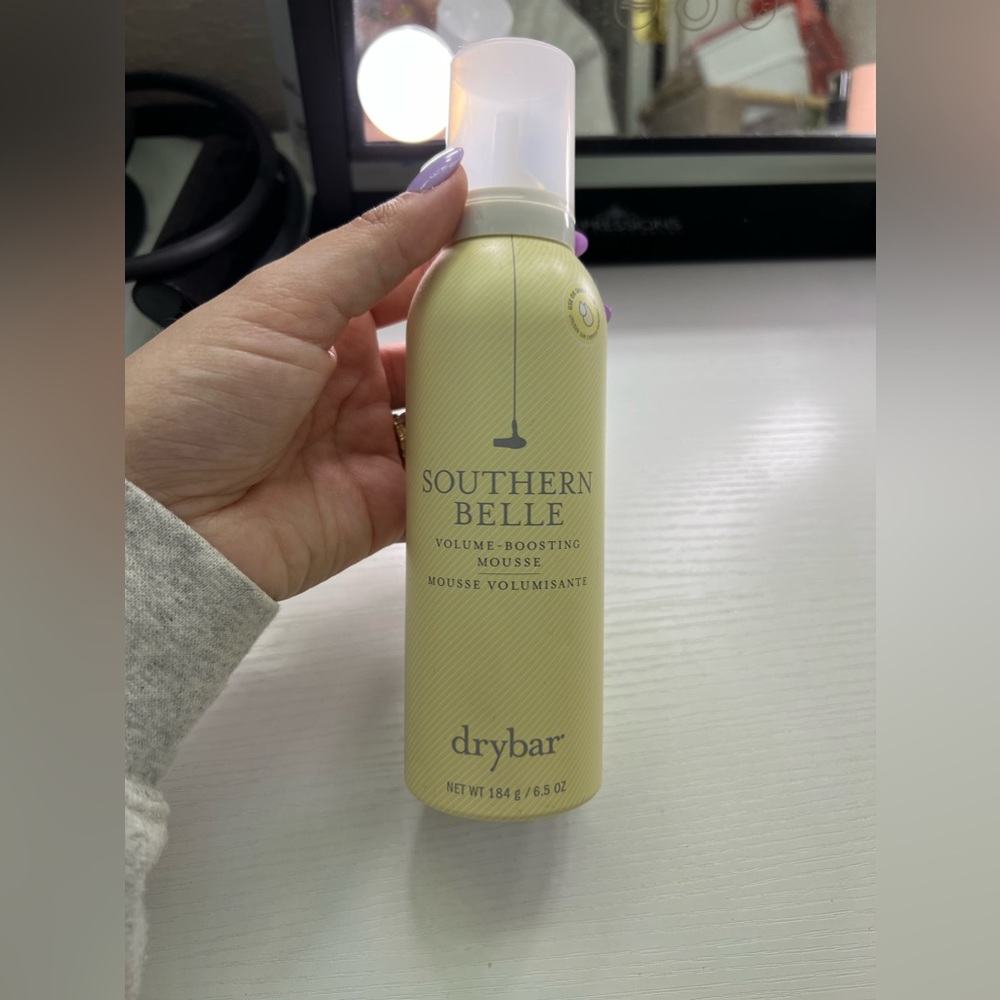 Drybar Southern Belle Volume-Boosting Mousse